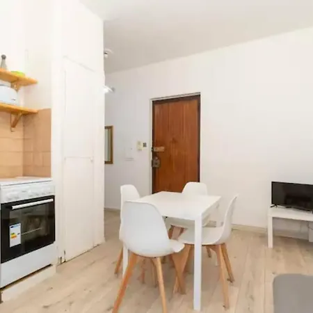 Flat Strategic Position * Turín