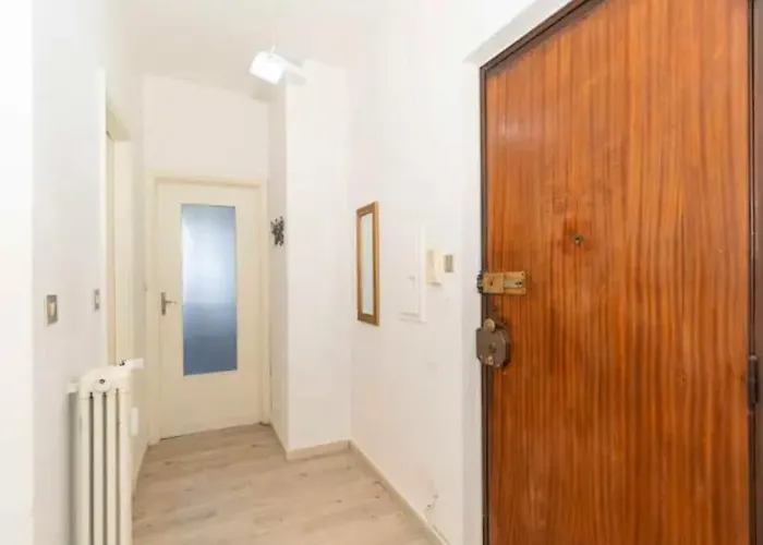 Flat Strategic Position Apartman Torino