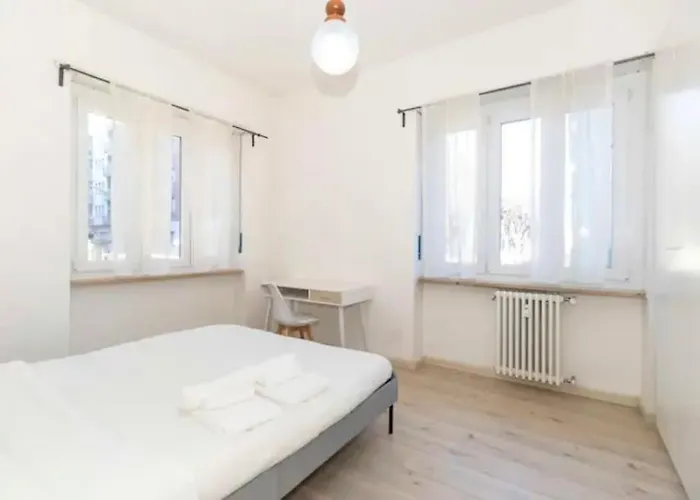 Lägenhet Flat Strategic Position Turin