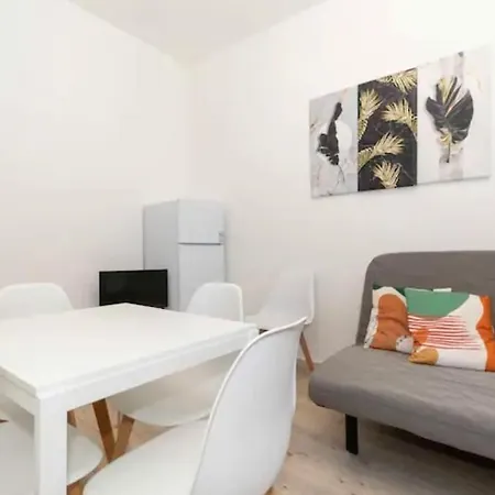 Apartment Flat Strategic Position